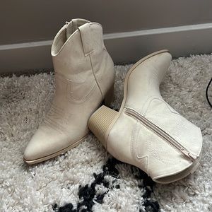 MIA cowgirl ankle booties boots off white